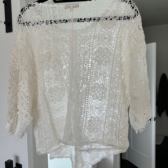 Democracy White Crochet Lace Peasant Blouse - Picture 4 of 5